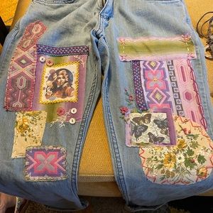 CUSTOM DESIGNED Hippy Hand-stitched DOLLY PARTON Jeans!!  Sz 3 ONE OF A KIND!!🌸